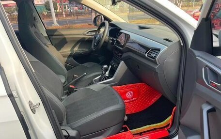 Volkswagen T-Cross I, 2022 год, 1 370 000 рублей, 9 фотография