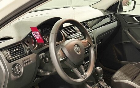 Skoda Rapid I, 2016 год, 1 365 000 рублей, 7 фотография