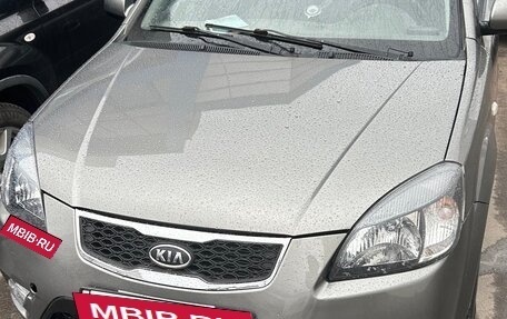 KIA Rio II, 2010 год, 400 000 рублей, 18 фотография