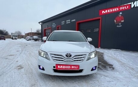 Toyota Camry, 2009 год, 1 230 000 рублей, 2 фотография