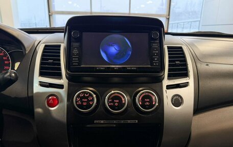 Mitsubishi Pajero Sport II рестайлинг, 2012 год, 1 435 000 рублей, 11 фотография