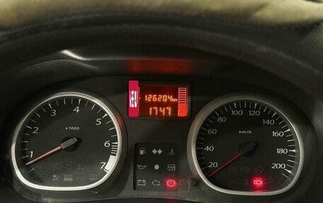 Renault Duster I рестайлинг, 2013 год, 915 000 рублей, 4 фотография