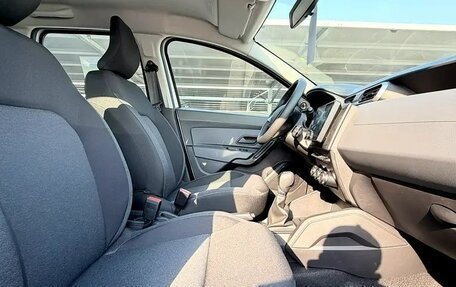 Renault Duster, 2025 год, 2 450 000 рублей, 13 фотография