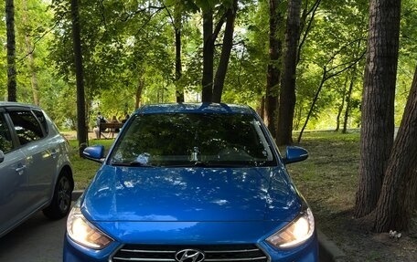 Hyundai Solaris II рестайлинг, 2019 год, 1 450 000 рублей, 3 фотография