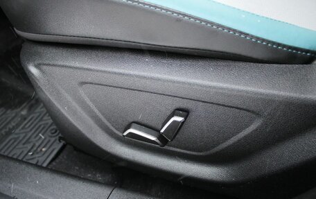 Geely Emgrand, 2023 год, 1 699 000 рублей, 14 фотография