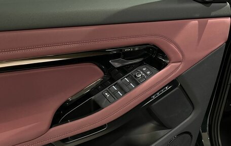 Land Rover Range Rover Evoque II, 2025 год, 6 250 000 рублей, 24 фотография