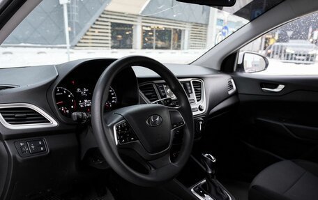 Hyundai Solaris II рестайлинг, 2021 год, 1 348 000 рублей, 2 фотография