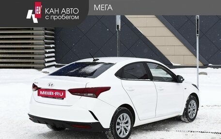 Hyundai Solaris II рестайлинг, 2021 год, 1 348 000 рублей, 4 фотография