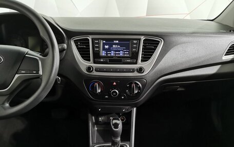 Hyundai Solaris II рестайлинг, 2022 год, 1 655 000 рублей, 15 фотография