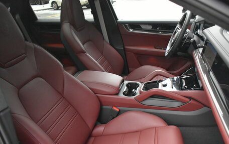 Porsche Cayenne III, 2025 год, 19 999 000 рублей, 15 фотография