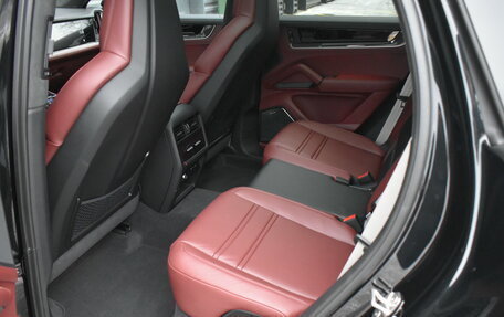 Porsche Cayenne III, 2025 год, 19 999 000 рублей, 21 фотография