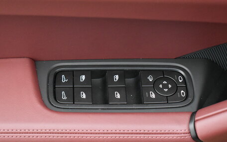 Porsche Cayenne III, 2025 год, 19 999 000 рублей, 30 фотография