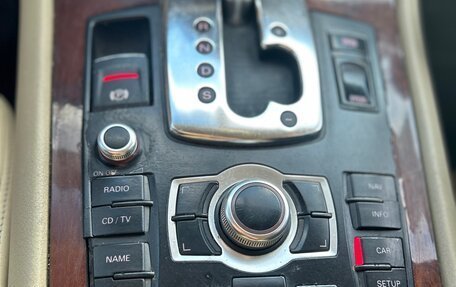 Audi A8, 2005 год, 490 000 рублей, 31 фотография