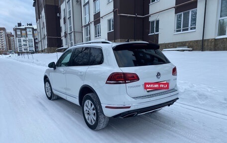 Volkswagen Touareg III, 2017 год, 4 200 000 рублей, 5 фотография
