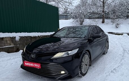 Toyota Camry, 2019 год, 2 800 000 рублей, 7 фотография