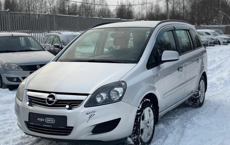 Opel Zafira B, 2012 год, 682 000 рублей, 3 фотография