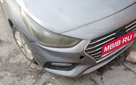 Hyundai Solaris II рестайлинг, 2018 год, 550 000 рублей, 2 фотография