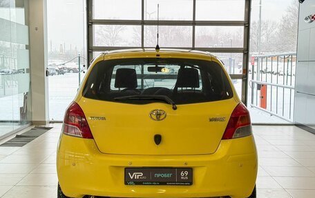 Toyota Yaris III рестайлинг, 2009 год, 785 000 рублей, 5 фотография