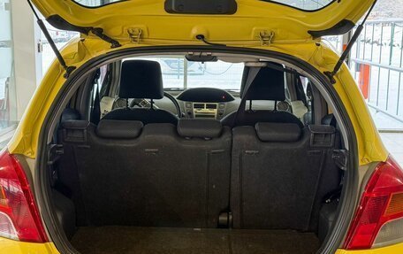 Toyota Yaris III рестайлинг, 2009 год, 785 000 рублей, 14 фотография