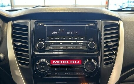 Mitsubishi Pajero Sport III рестайлинг, 2017 год, 2 775 000 рублей, 12 фотография