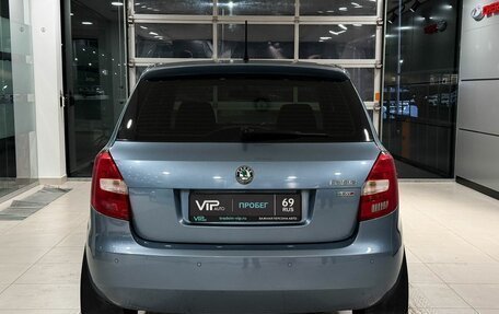 Skoda Fabia II, 2011 год, 755 000 рублей, 5 фотография