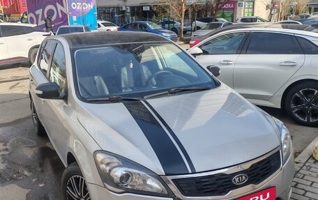 KIA cee'd I рестайлинг, 2011 год, 780 000 рублей, 2 фотография