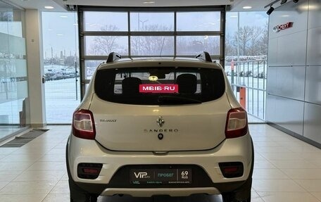 Renault Sandero II рестайлинг, 2015 год, 945 000 рублей, 4 фотография