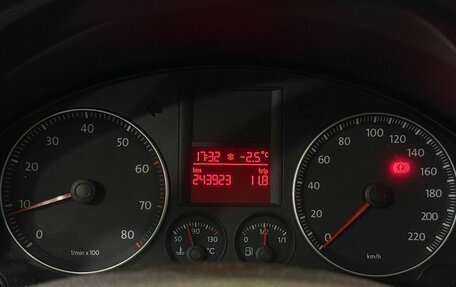 Volkswagen Golf V, 2007 год, 595 000 рублей, 10 фотография