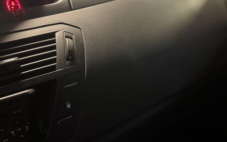 Citroen C4 Picasso II рестайлинг, 2010 год, 650 000 рублей, 3 фотография