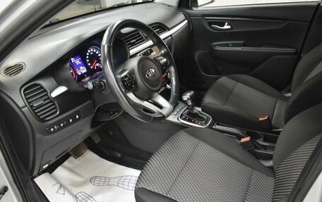 KIA Rio IV, 2020 год, 1 599 000 рублей, 8 фотография