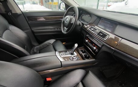 BMW 7 серия, 2010 год, 900 000 рублей, 5 фотография