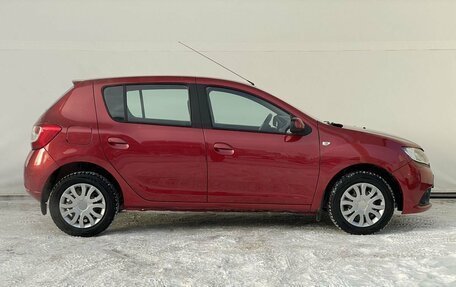 Renault Sandero II рестайлинг, 2014 год, 684 800 рублей, 4 фотография
