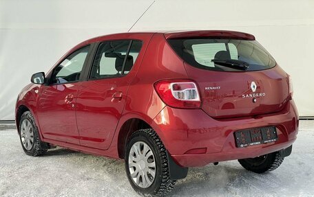 Renault Sandero II рестайлинг, 2014 год, 684 800 рублей, 7 фотография