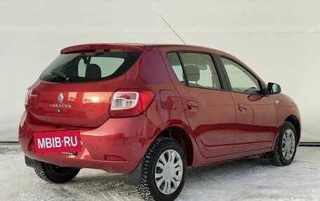 Renault Sandero II рестайлинг, 2014 год, 684 800 рублей, 5 фотография