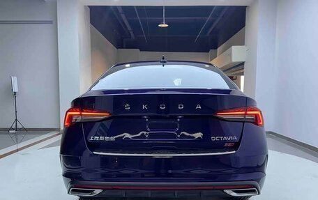 Skoda Octavia IV, 2022 год, 1 730 000 рублей, 5 фотография