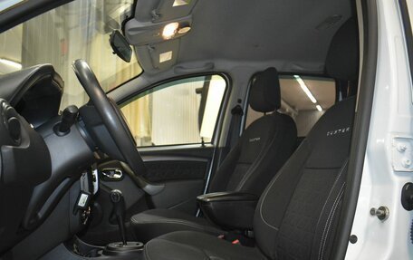 Renault Duster I рестайлинг, 2016 год, 1 049 000 рублей, 6 фотография