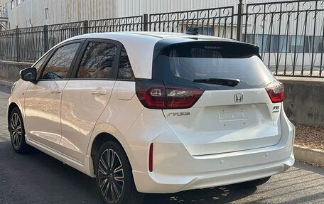 Honda Fit, 2021 год, 1 450 000 рублей, 9 фотография