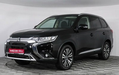 Mitsubishi Outlander III рестайлинг 3, 2019 год, 2 947 000 рублей, 1 фотография
