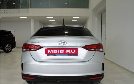 Hyundai Solaris II рестайлинг, 2022 год, 1 715 000 рублей, 6 фотография