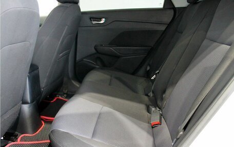 Hyundai Solaris II рестайлинг, 2022 год, 1 715 000 рублей, 12 фотография