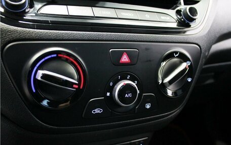 Hyundai Solaris II рестайлинг, 2022 год, 1 715 000 рублей, 17 фотография