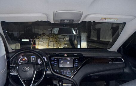 Toyota Camry, 2020 год, 2 850 000 рублей, 5 фотография