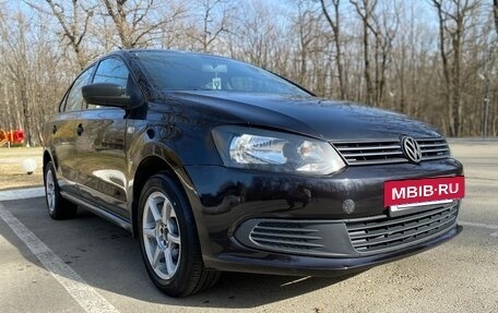 Volkswagen Polo VI (EU Market), 2013 год, 624 000 рублей, 2 фотография