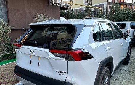 Toyota RAV4, 2025 год, 4 300 000 рублей, 6 фотография