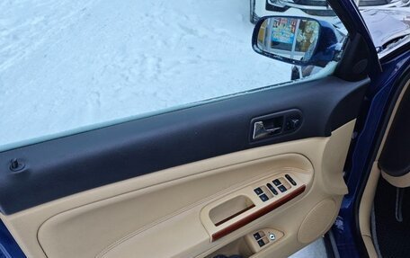 Volkswagen Passat B5+ рестайлинг, 2001 год, 330 000 рублей, 4 фотография