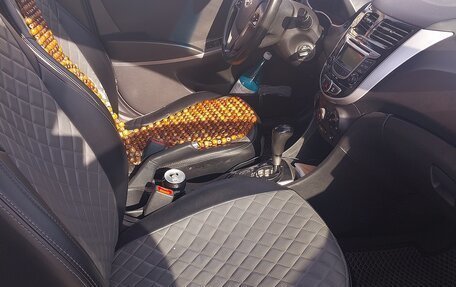 Hyundai Solaris II рестайлинг, 2015 год, 399 000 рублей, 8 фотография