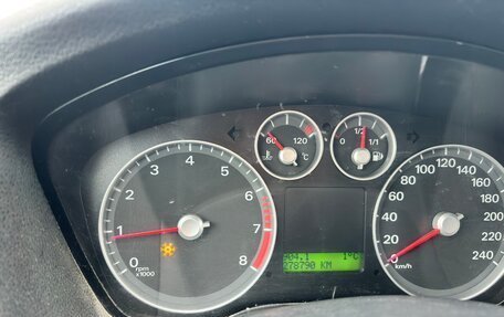 Ford Focus II рестайлинг, 2005 год, 375 000 рублей, 10 фотография