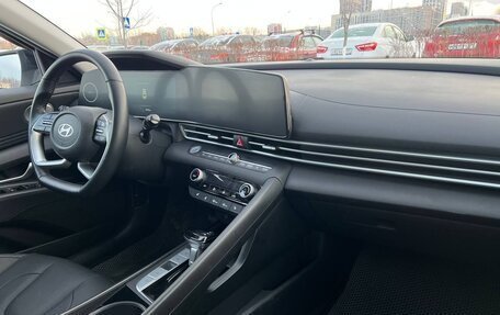 Hyundai Elantra, 2023 год, 2 180 000 рублей, 5 фотография