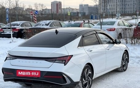 Hyundai Elantra, 2023 год, 2 180 000 рублей, 4 фотография