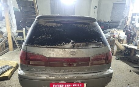 Toyota Vista V30, 2000 год, 400 000 рублей, 2 фотография